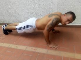 WebCAM of damian_strong1