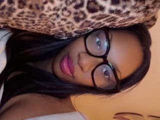 WebCAM of BrooklynnB33