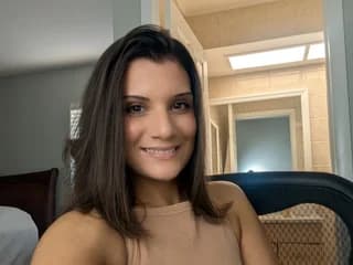 CrimsonVictoria WebCAM 