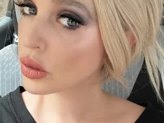 WebCAM of Glowwhite123