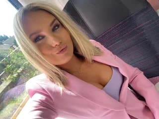 WebCAM di HotBlondeLara_xo