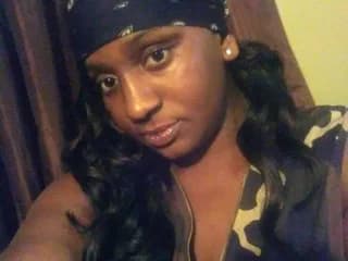 WebCAM of JuicyMonaee