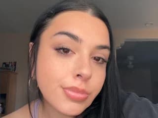 WebCAM of NinaCheeks