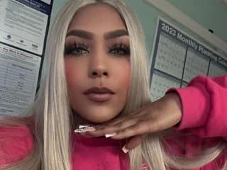 SunkissedSquirter WebCAM 