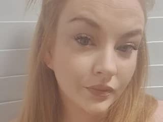 TattooedHousewife WebCAM 