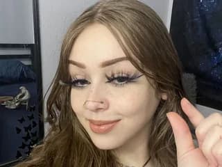 XLucyStarrX WebCAM 