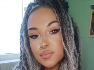 WebCAM von sierra_quinn